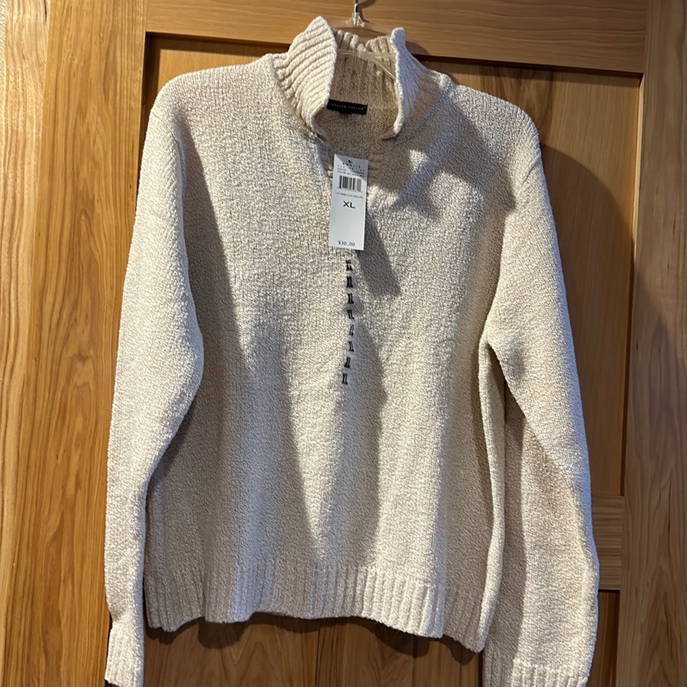 V neck sweater